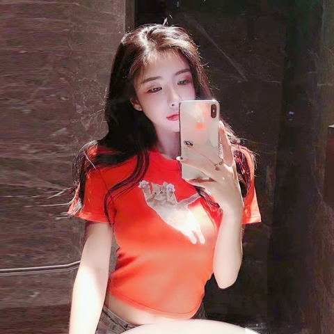 内江荤KTV花场哪家公主漂亮多